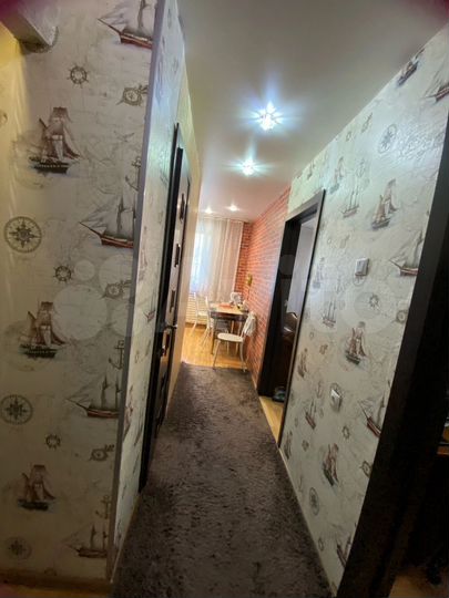 2-к. квартира, 40,5 м², 1/9 эт.