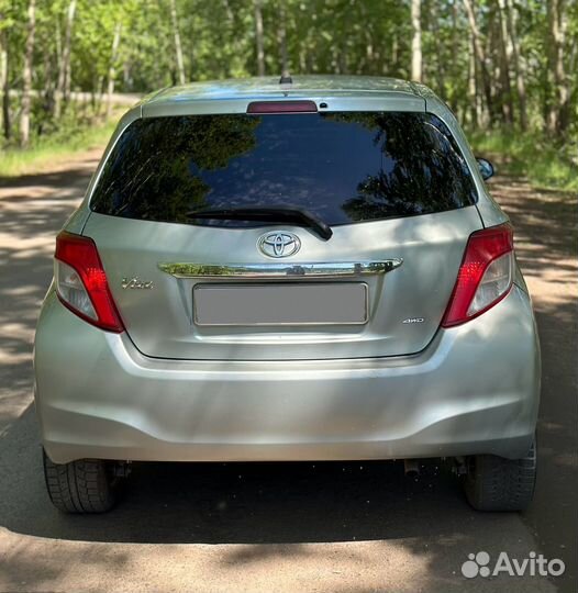 Toyota Vitz 1.3 CVT, 2011, 157 000 км