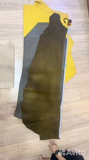 Натуральная кожа. Отрез цветной натуральной кожи
