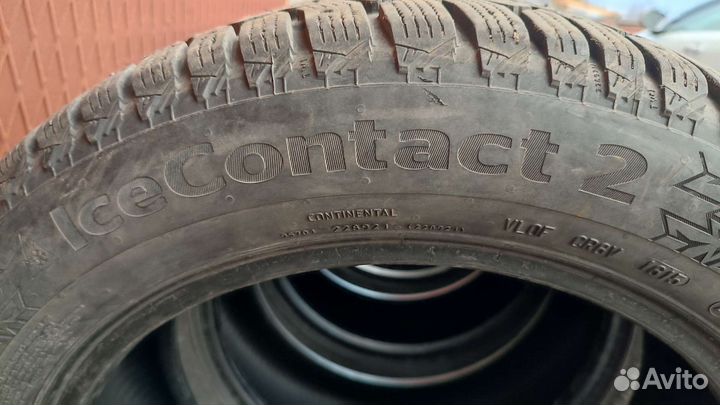 Continental IceContact 2 205/55 R16 94
