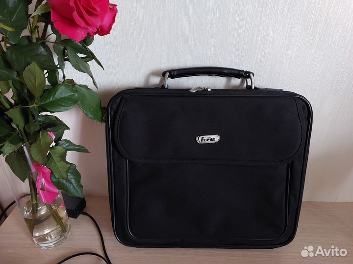 Сумка для ноутбука