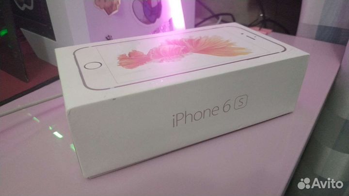 Коробки от телефонов xiaomi / iPhone apple