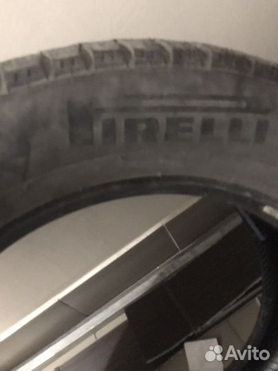 Pirelli Ice Zero 235/60 R18