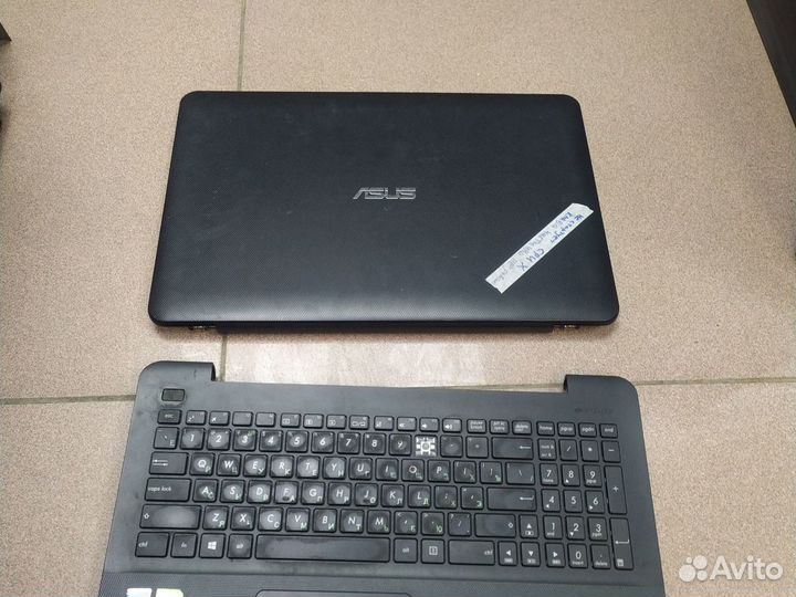 Разбор / на запчасти ноутбук Asus X554L