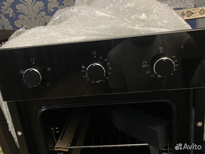 Духовой шкаф