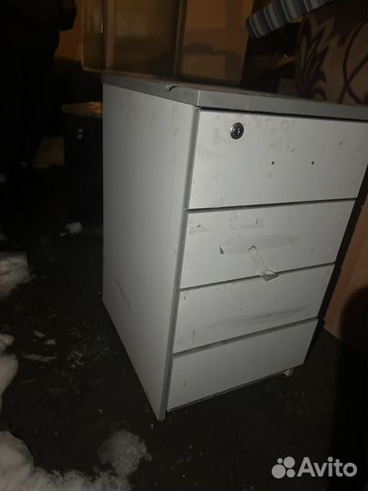 Тумбочка офисная