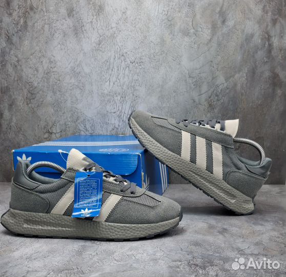Кроссовки мужские Adidas