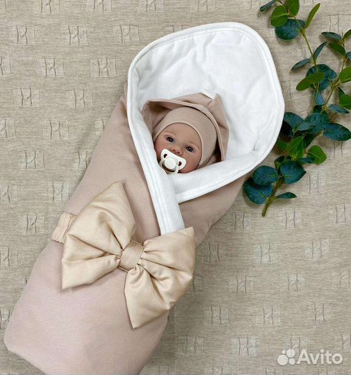 Комплект на выписку для девочки лето