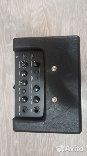 Портативный комбоусилитель NUX mighty 8BT