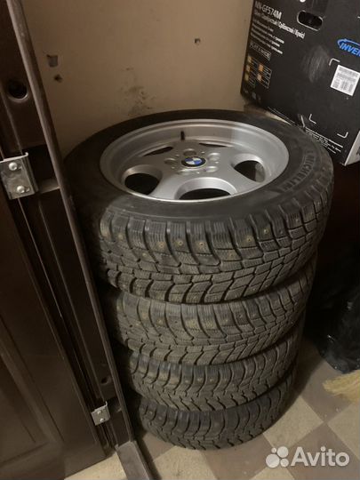 Michelin 4x4 Alpin 215/60 R17