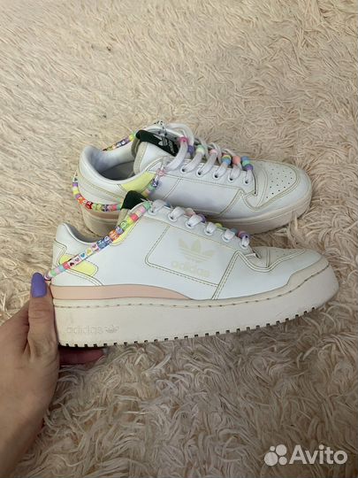 Кроссовки adidas forum bold