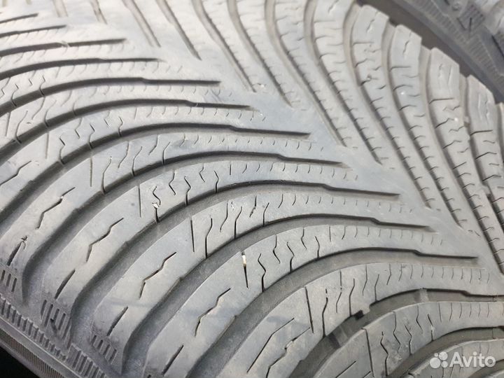 Michelin Alpin A5 215/55 R17 94H