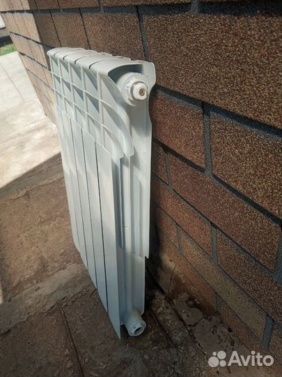 Биметаллический радиатор STI Bimetal 500-80