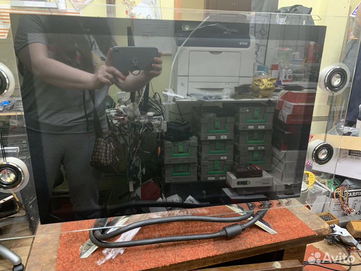 Монитор Dell 22 W cristal