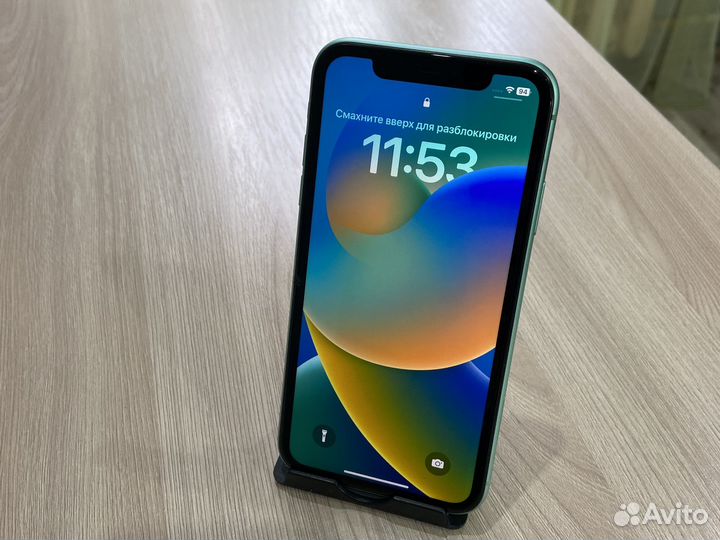 Телефон iPhone 11