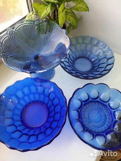 Ваза для фруктов на ножке СССР. Кобальт