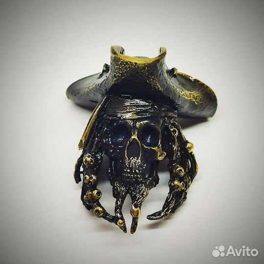 Ланьярд Пират