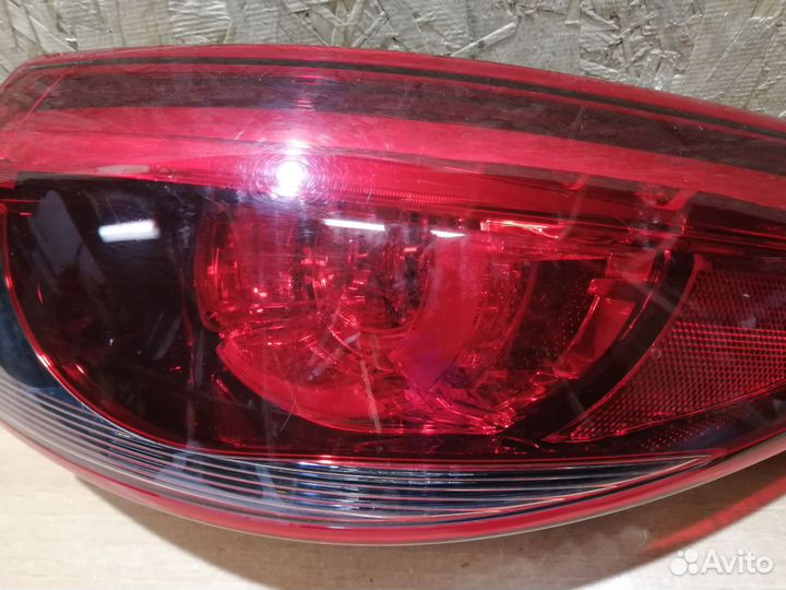 Фонарь задний правый Mazda 6GJ 6 GJ