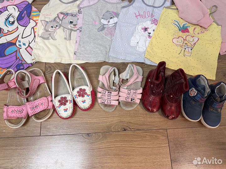Одежда и обувь для девочки 3,4,5 лет