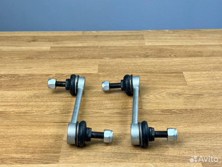 Cтойки стабилизатора задние для Honda Elysion