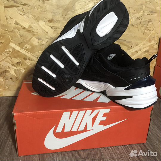 Кроссовки nike m2k 28,5см