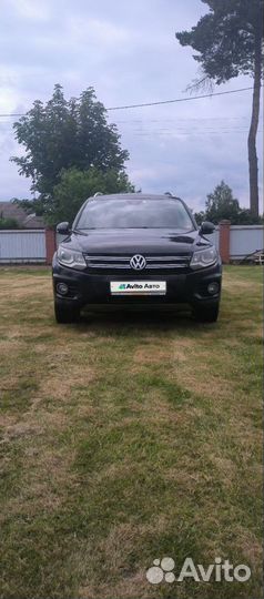 Volkswagen Tiguan 2.0 AT, 2015, 246 248 км