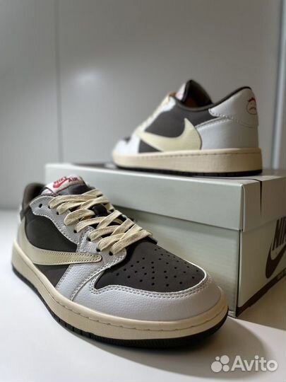 Кроссовки мужские Nike Air Jordan 1low