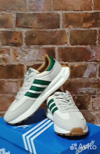 Adidas мужские кроссовки новые