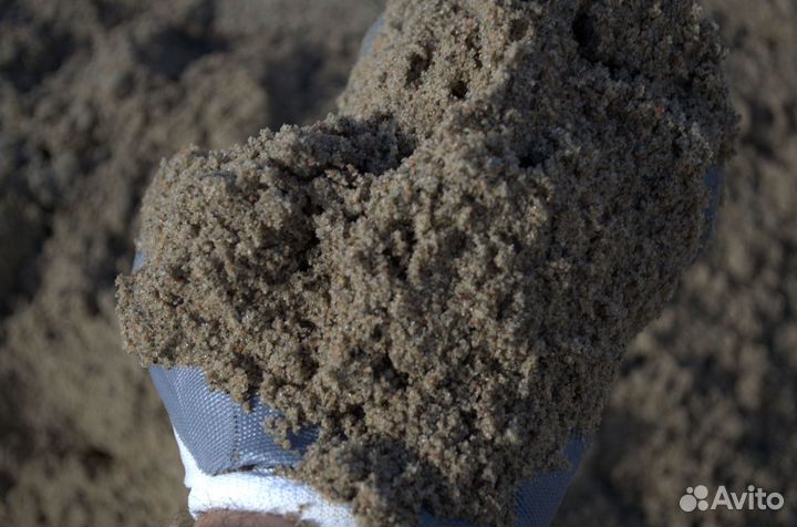 Песок в мешках