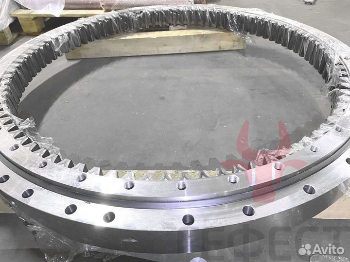 Опорно-поворотный круг R220NLC-9A 81Q6-00021