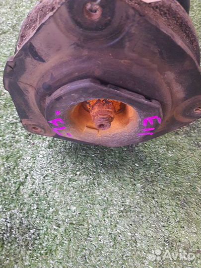 Амортизатор подвески передний левый Nissan Note