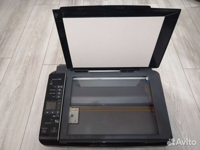 Цветной принтер Epson stylus TX 210