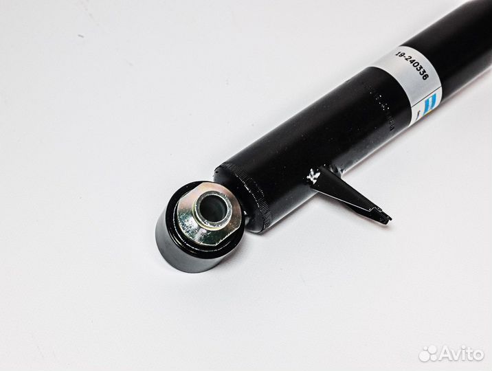 Задний левый амортизатор BMW X5 F15, X6 F16