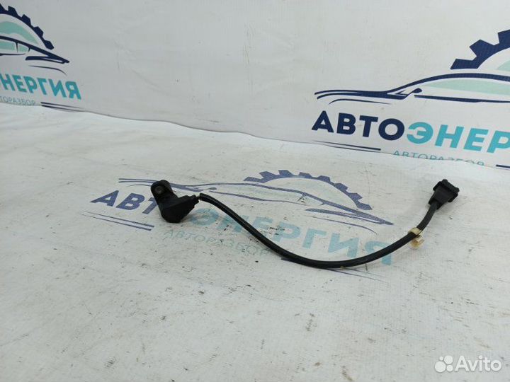 Датчик положения коленвала Chevrolet Cruze F16D3