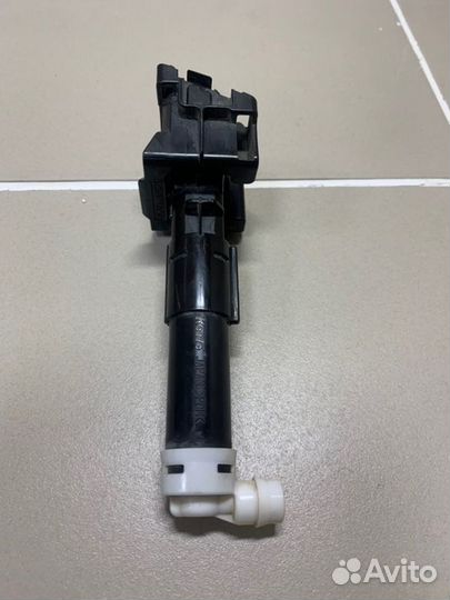 Форсунка омывателя фар левая Toyota Rav4 XA40 2012