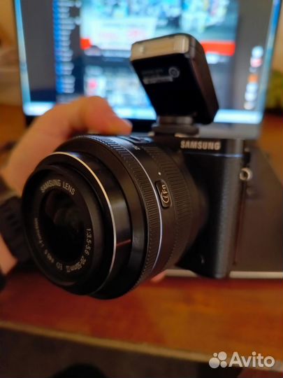Фотоаппарат Samsung nx330