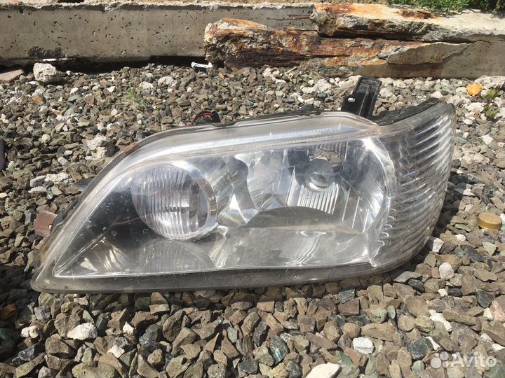 Продам фары митцубиси лансер цедия