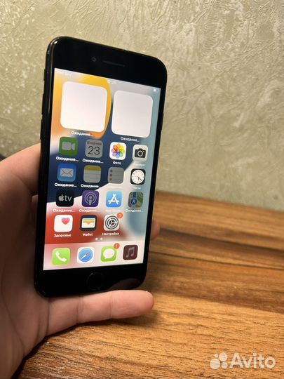 iPhone 7, 32 ГБ