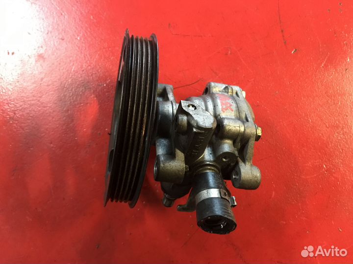 Насос гура Mitsubishi Lancer 9 CS 4G18 2003-2010