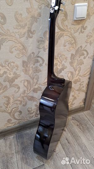 Акустическая гитара бу