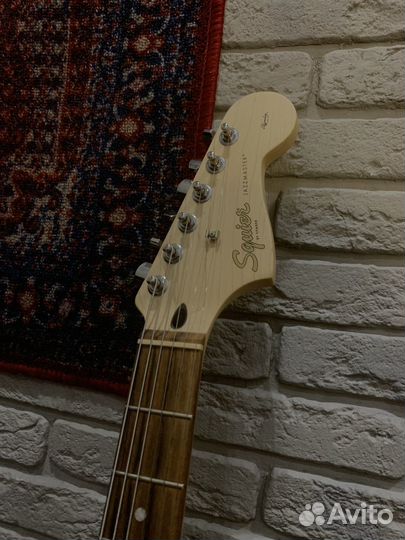 Электро гитара fender squier affinity jazzmaster