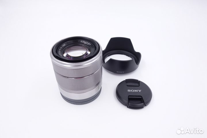 Sony E 18-55mm f/3.5-5.6 OSS