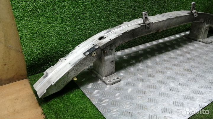 Усилитель бампера Bmw 5-Series Передний