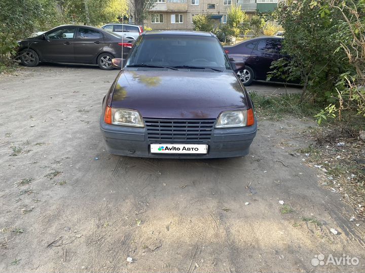 Opel Kadett 1.8 МТ, 1988, 98 000 км