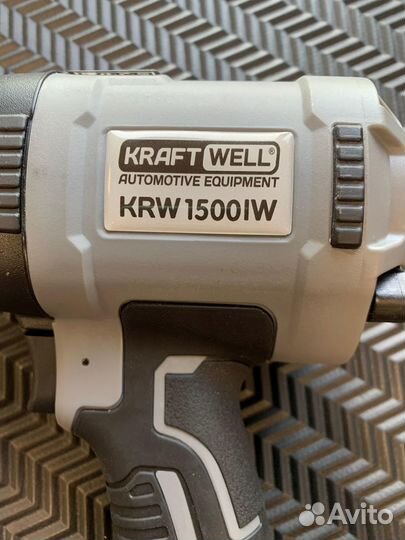 Гайковерт пневматический KraftWell 1500 IW