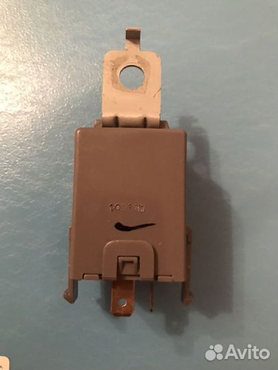 Реле подогрева сидений Кия Сид 2010-2012 93710-1H0