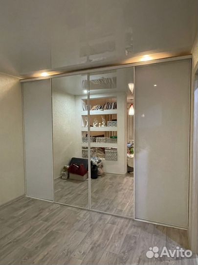 Шкаф в прихожую