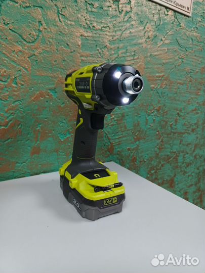 Импульсный винтоверт Ryobi ONE+ R18ID3 + акб