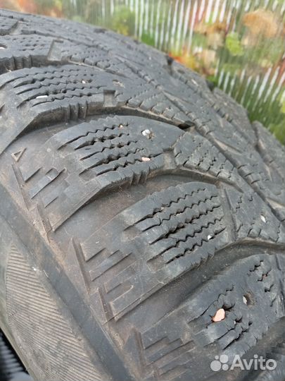 Bridgestone Ice Cruiser 7000 225/65 R17