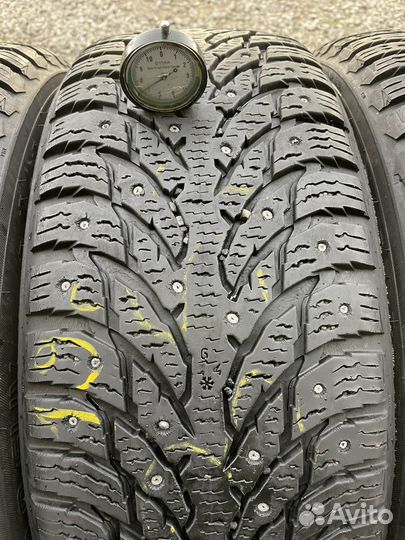 Nokian Tyres Hakkapeliitta 9 SUV 225/60 R17